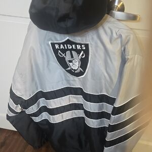 Raiders,OAKLAND,LAS VEGAS RAIDERS,MENS,Unisex Raiders Gray and Black Jacket,Nwot